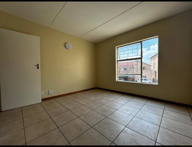 3 BEDROOM PROPERTY TO RENT IN VORNA VALLEY